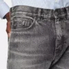 Loose Jeans