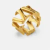 V Ring